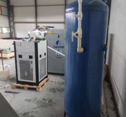 Поставка винтового компрессора Lupamat LKV 55/15 DHK PLUS для лазерной резки — фото-1_2