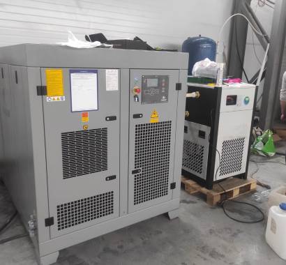 Поставка винтового компрессора Lupamat LKV 55/15 DHK PLUS для лазерной резки — фото-1_3